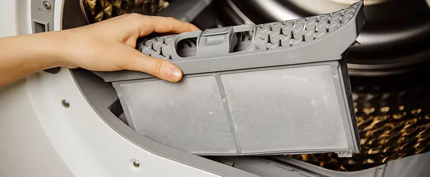 Signs Of A Clogged Dryer Lint Trap in Pacific Grove, California